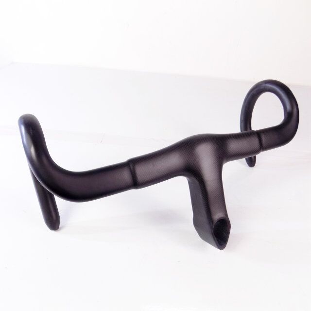 F10 Full Carbon Fiber Road Bik - Edelweiss Stem Cell recensione e prezzo