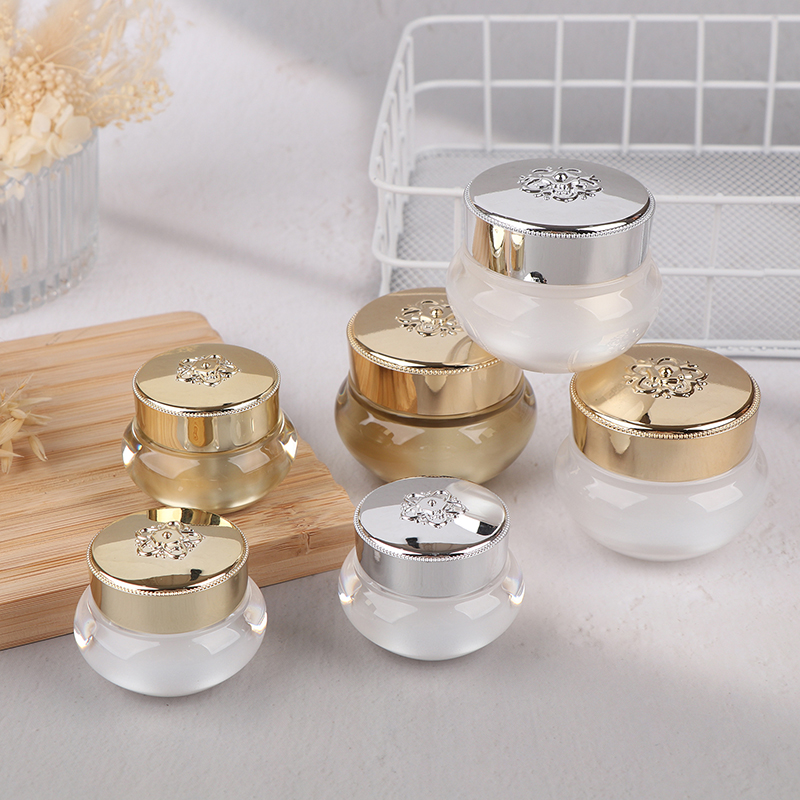 Acrylic Empty Travel Cream Jar - Luxury Skincare & Spa Photos recensione e prezzo